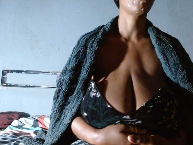 diamondboobs44dddx