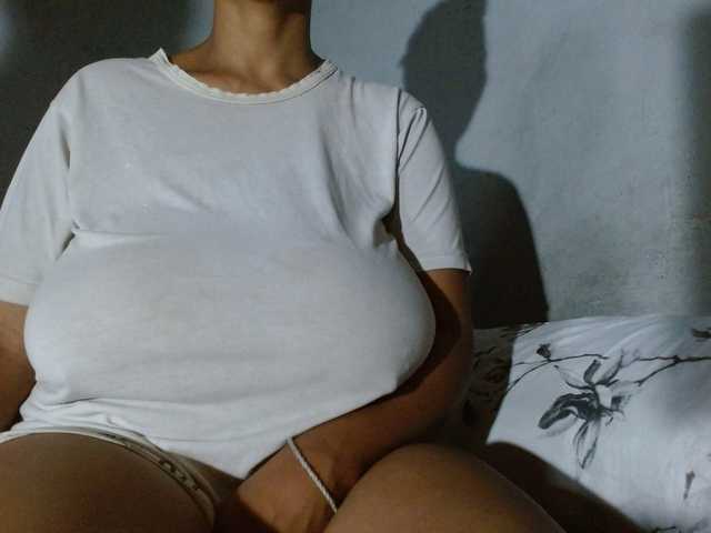 diamondboobs44dddx