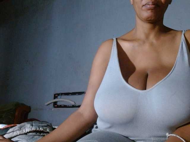 diamondboobs44dddx