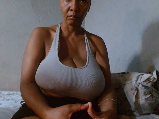 diamondboobs44dddx