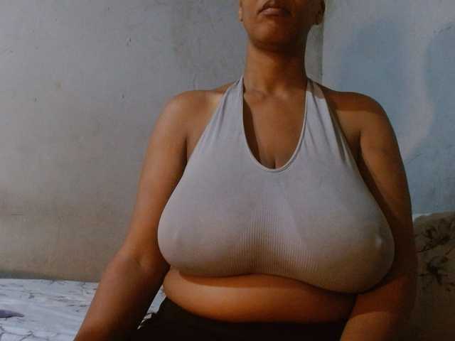 diamondboobs44dddx