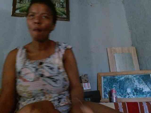 diamondboobs44dddx webcam