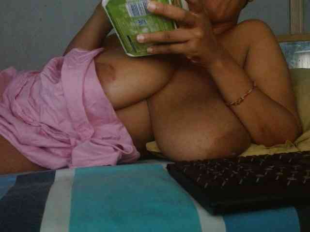 diamondboobs44dddx webcam