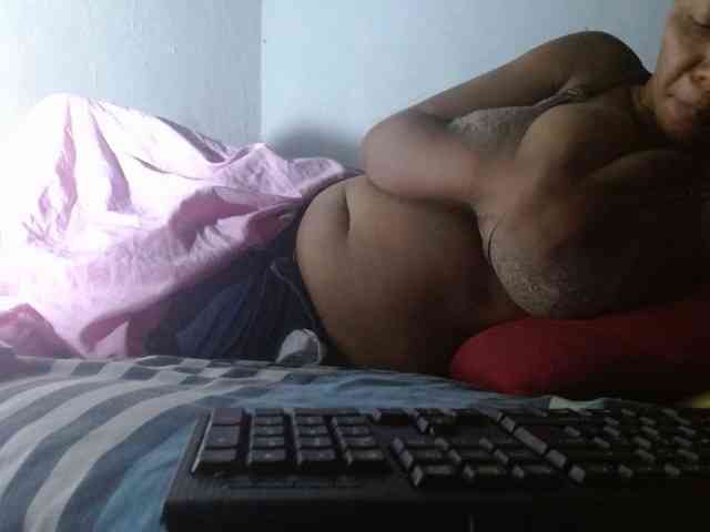 diamondboobs44dddx webcam