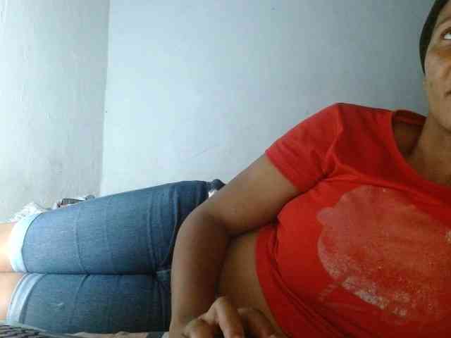 diamondboobs44dddx webcam