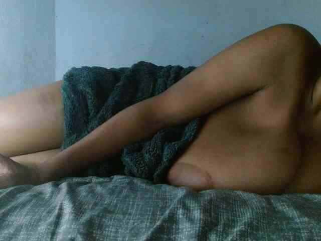 diamondboobs44dddx webcam