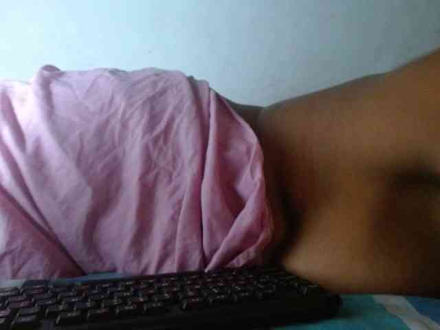 diamondboobs44dddx webcam