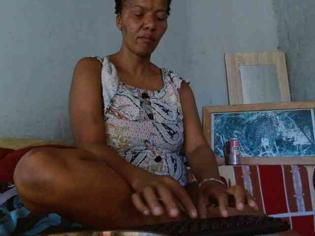 diamondboobs44dddx webcam