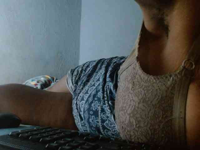 diamondboobs44dddx webcam