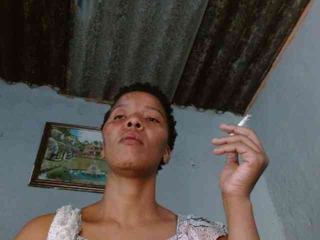 diamondboobs44dddx webcam