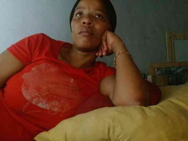 diamondboobs44dddx webcam