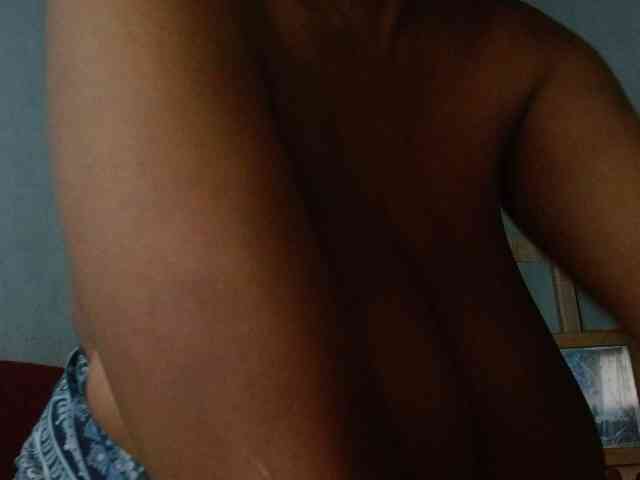 diamondboobs44dddx webcam