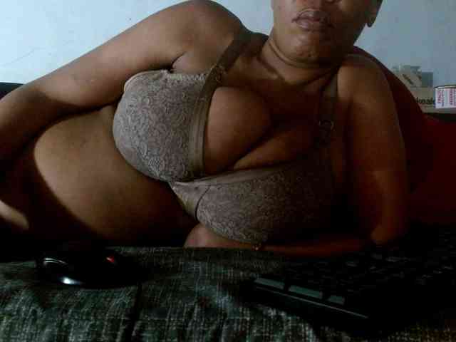 diamondboobs44dddx