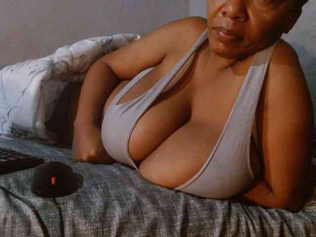 diamondboobs44dddx diamondboobs44dddx