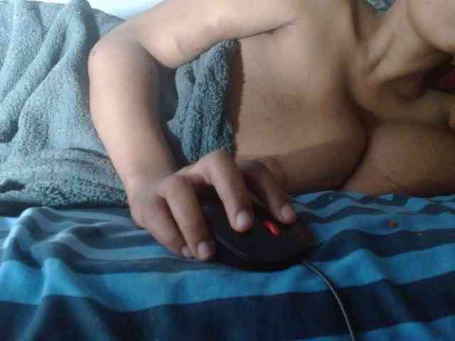 diamondboobs44dddx webcam