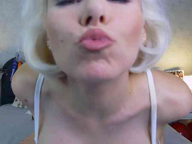 JeniferS webcam