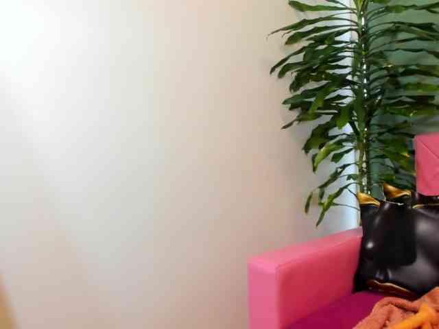 BelleInna webcam