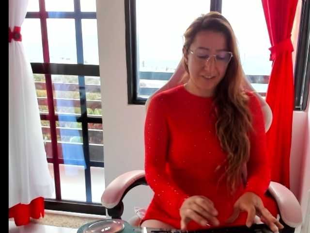 chrystal85 live cam on BongaCams