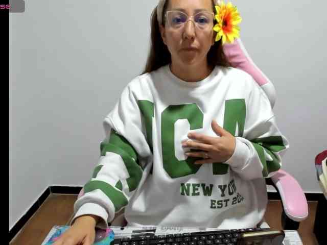 chrystal85 webcam