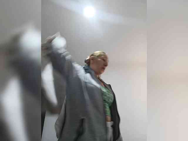 chrystal85 webcam