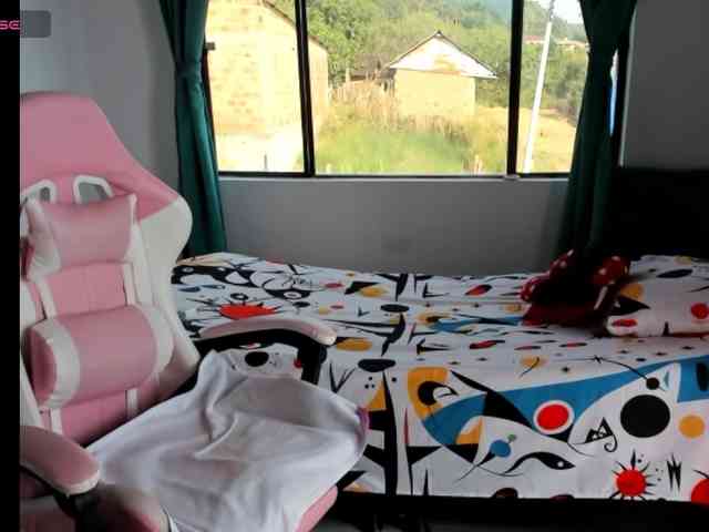 chrystal85 webcam