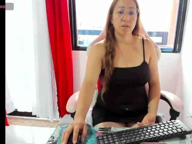 chrystal85 webcam
