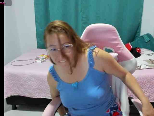 chrystal85 webcam