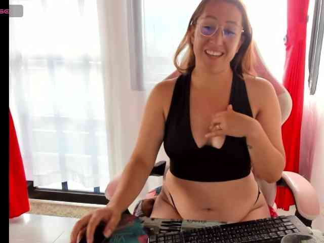 chrystal85 webcam