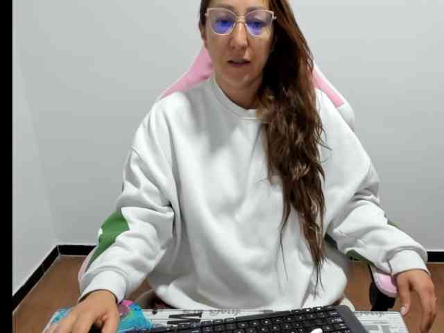 chrystal85 webcam