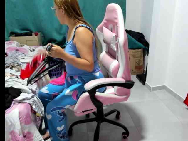 chrystal85 webcam