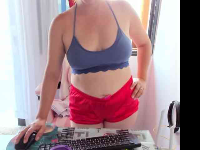 chrystal85 webcam