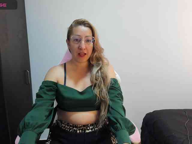 chrystal85 webcam