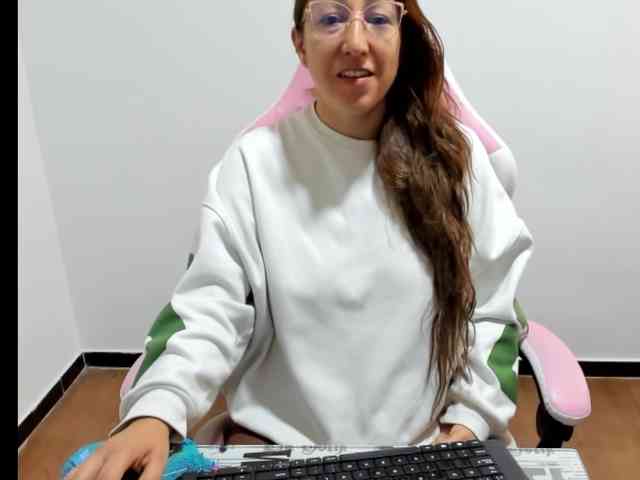 chrystal85 webcam