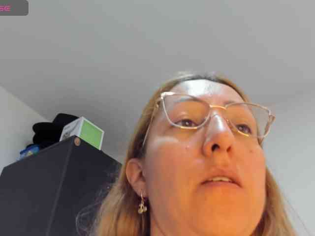 chrystal85 webcam