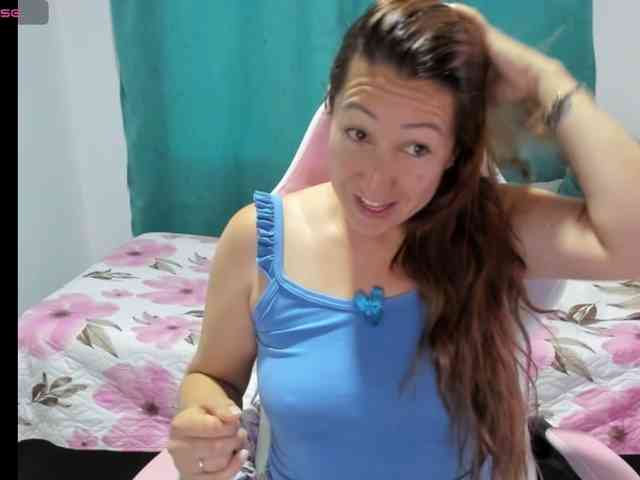 chrystal85 webcam