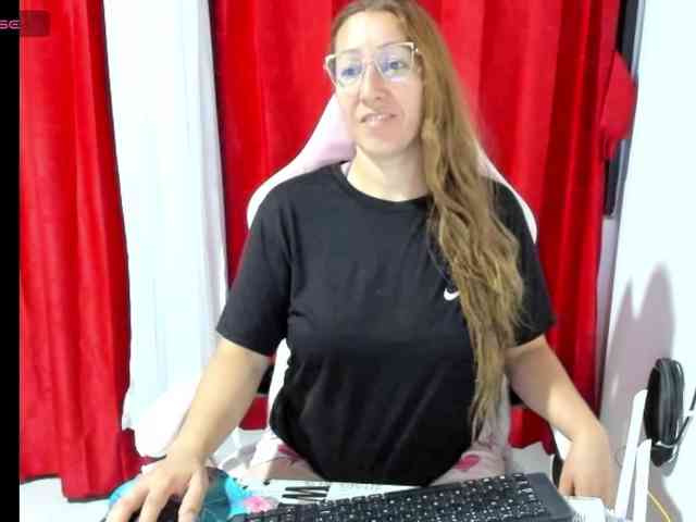 chrystal85 webcam
