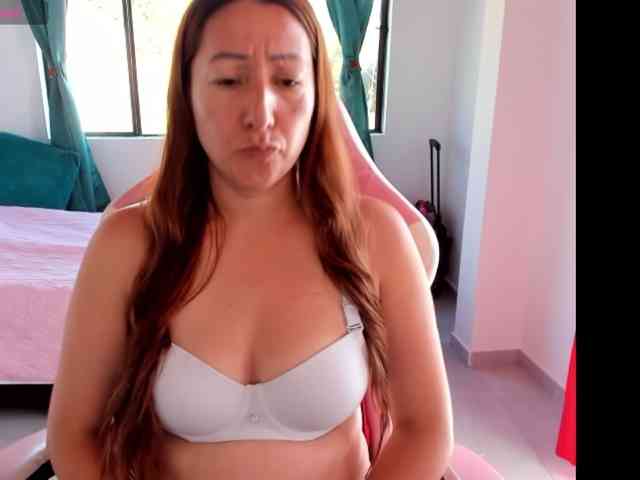 chrystal85 webcam