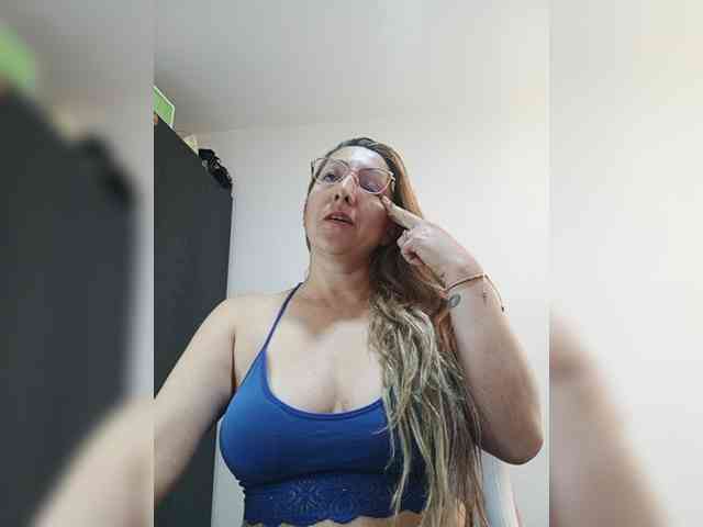 chrystal85 webcam