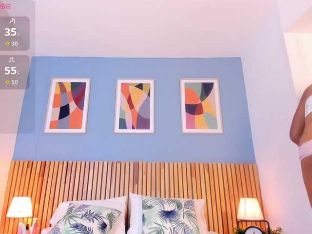 AuroraPinkk's BongaCams show and profile