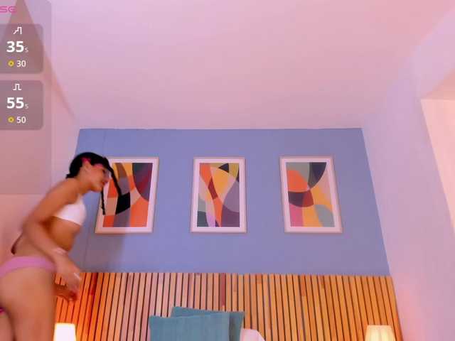 AuroraPinkk live cam on BongaCams