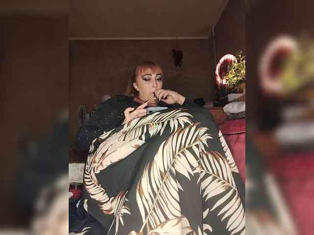 ElizaCutie webcam