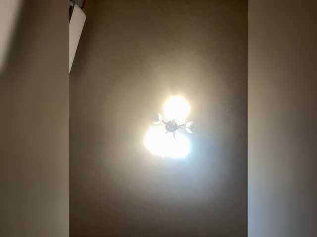 Vika-62's BongaCams show and profile