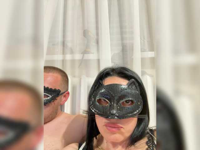 le modèle Vika-62 est en webcam porno dans un show sur le site bongacams, il possède les tags suivants: White/Caucasian,Brunette,Shaved