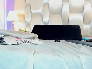 megan-loviitz's Live Webcam