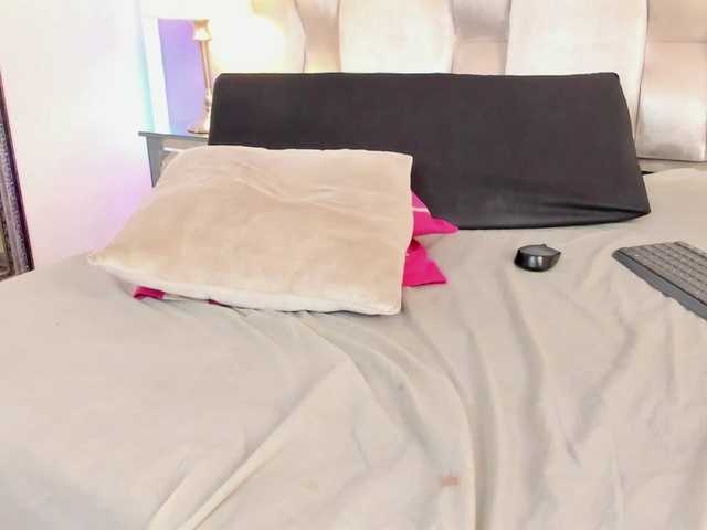 megan-loviitz live cam on BongaCams
