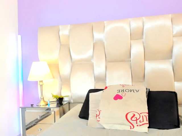 megan-loviitz live cam on BongaCams