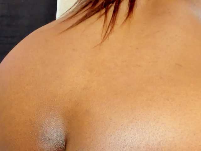 megan-loviitz live cam on BongaCams