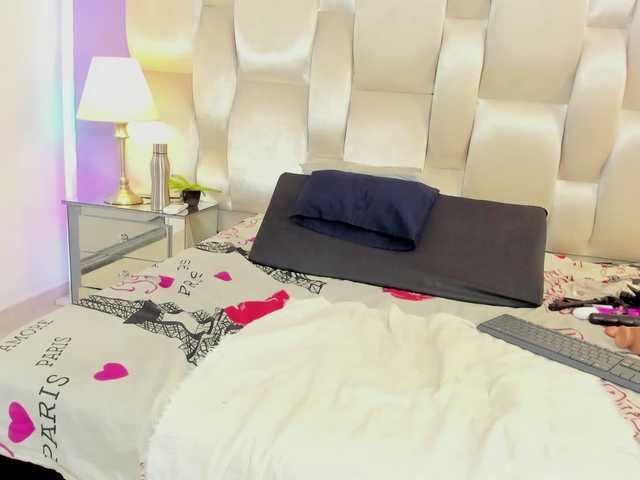 megan-loviitz live cam on BongaCams