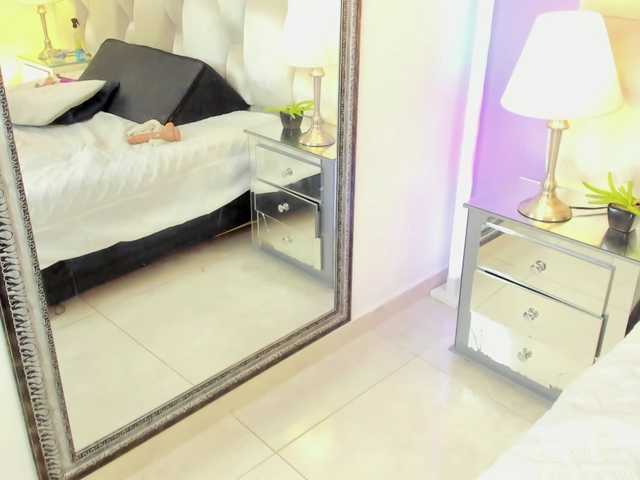 megan-loviitz live cam on BongaCams
