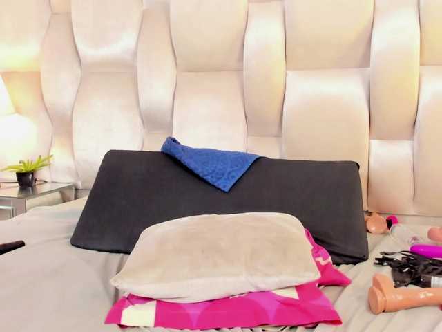 megan-loviitz live cam on BongaCams